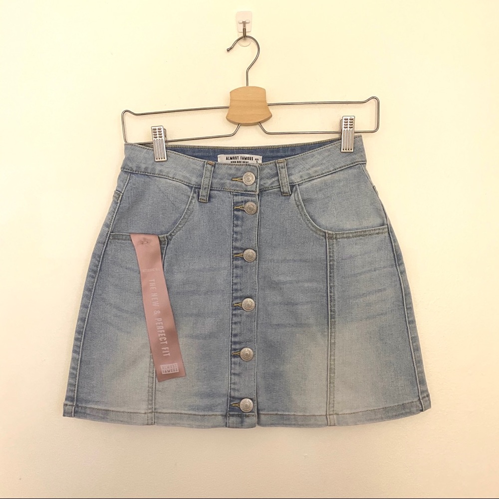 Denim skirt